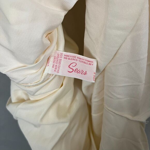 Vintage The Sears Doesnt Slip Nylon Anti-Cling Cream Maxi Slip Size 36 Deadstock - Picture 6 of 8